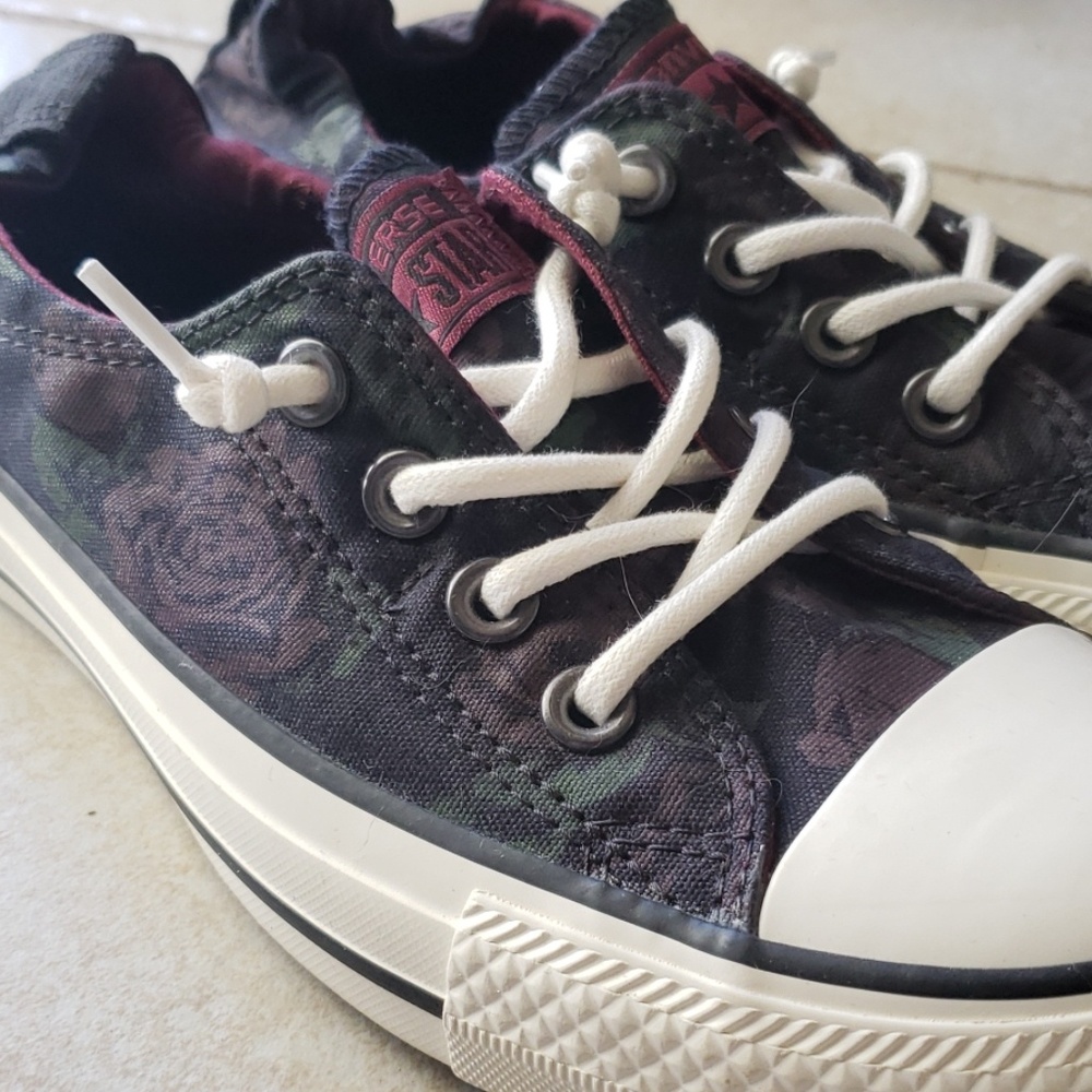 Womens Slip on Floral Converse